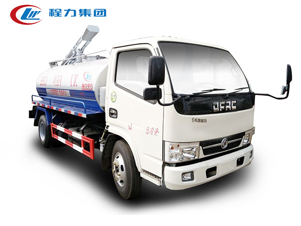 東風多利卡吸糞車